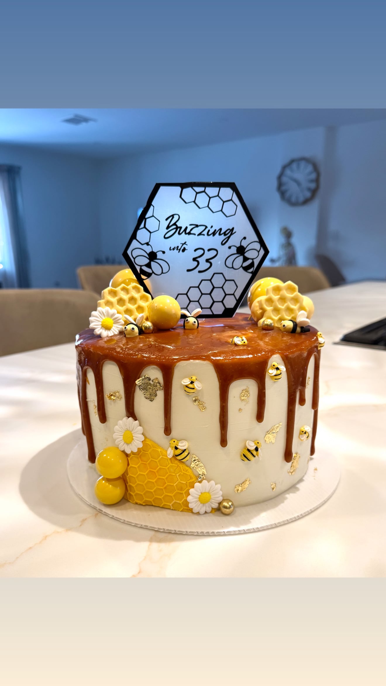 buzzing birthday cake - custom eggless birthday cake by Cakes by Ashni